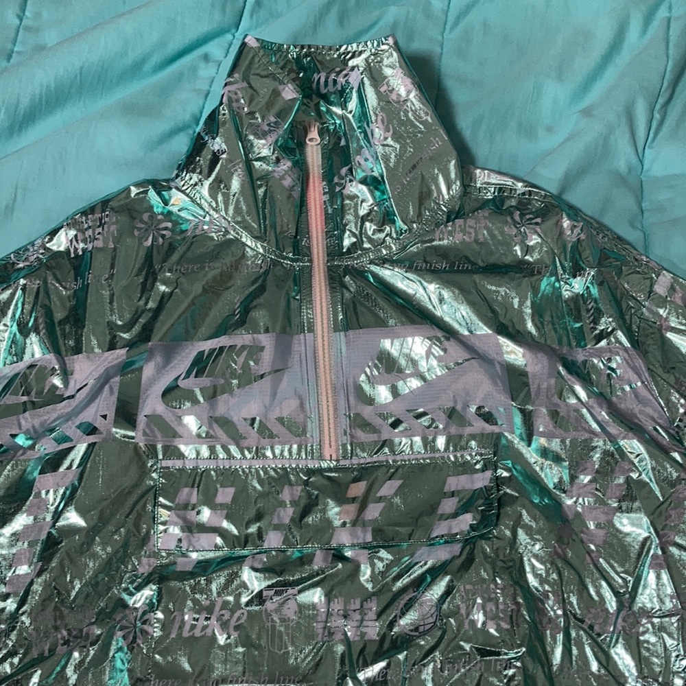 Nike flashy windbreaker - Picture 2 of 10